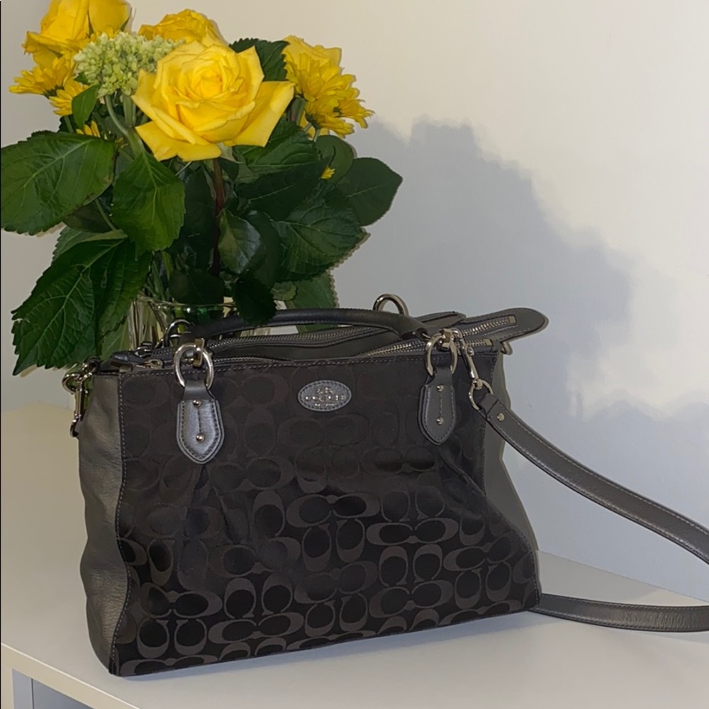 Coach shoulder bag, with crossbody strap.